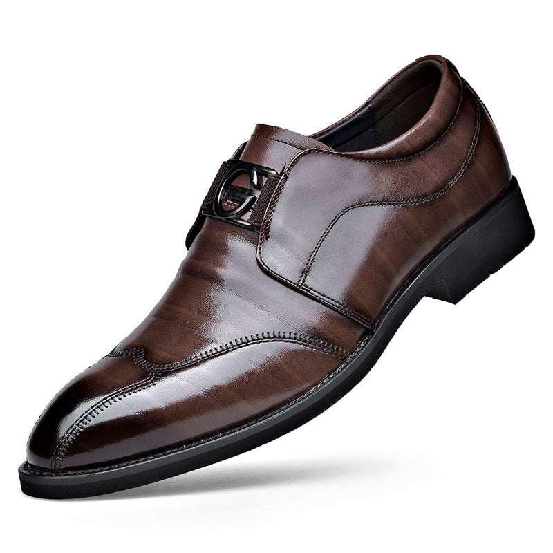 Herren Lederschuhe mit spitzem Schnitt und Schnalle