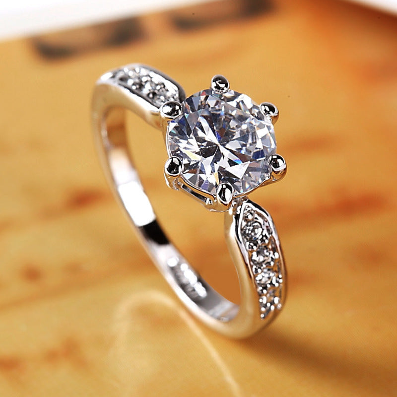 Damen Ring mit funkelndem Zirkon im schicken Design